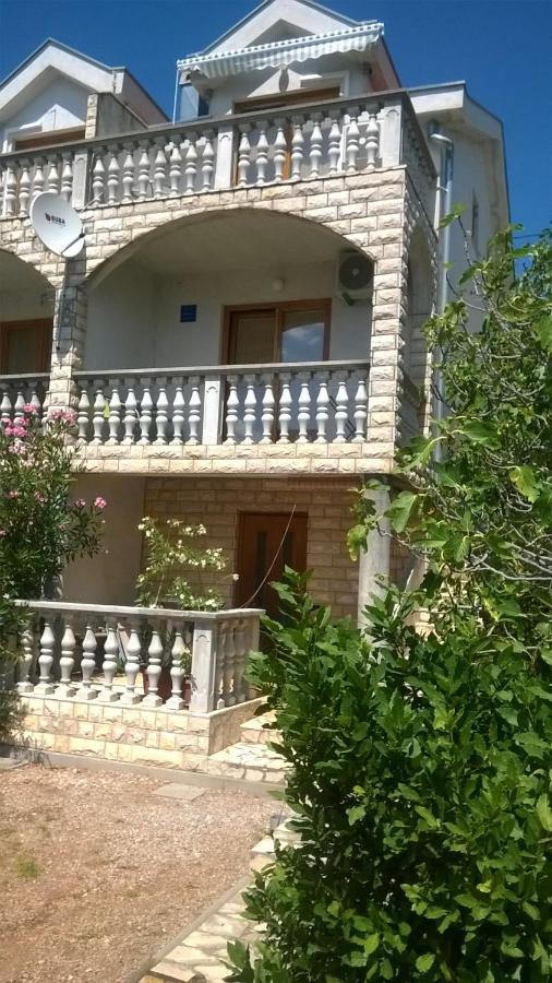 Manda Daire Karlobag Dış mekan fotoğraf